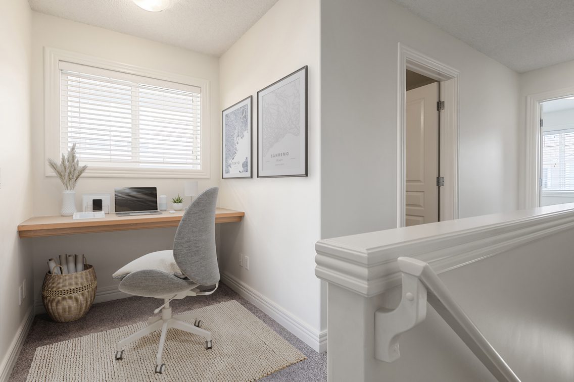 Home office at 56 Bridleridge Manor SW